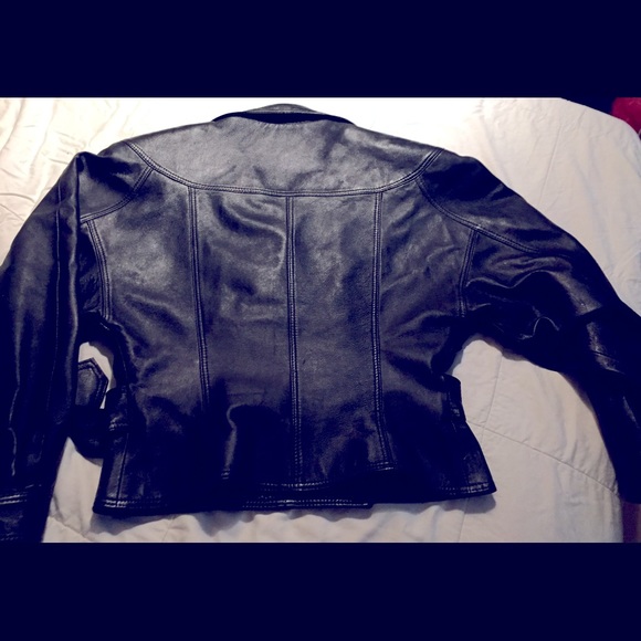 Ladies Black Leather Jacket - Picture 2 of 2